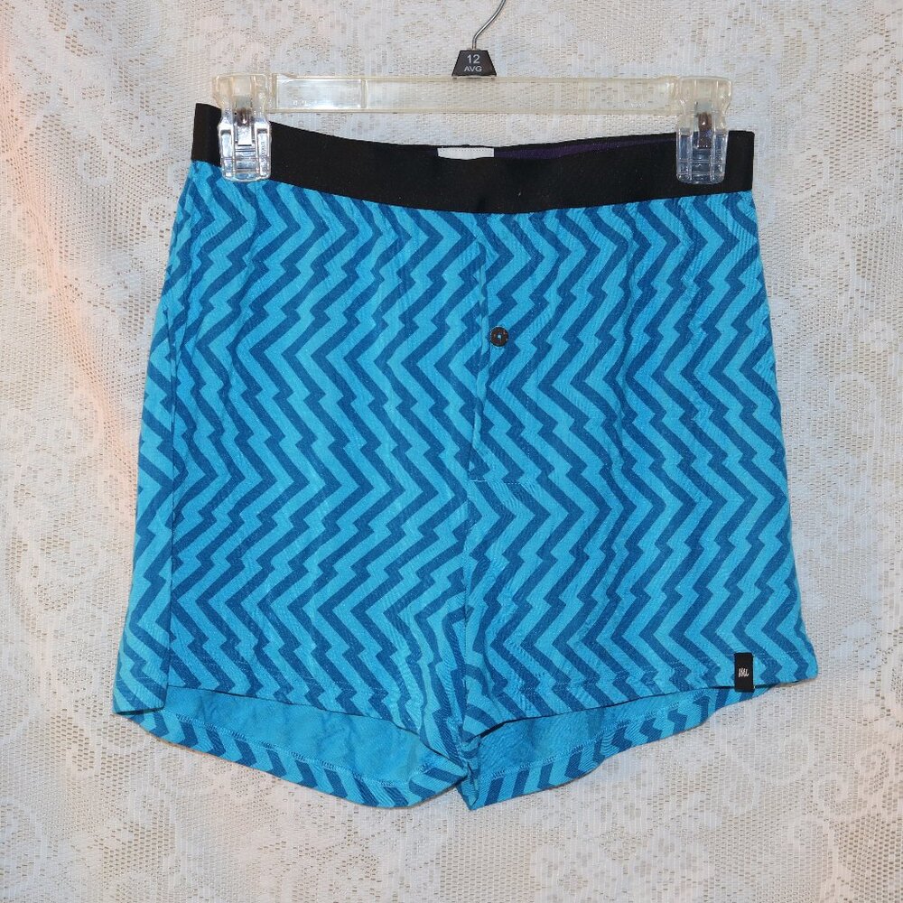 MeUndies blue chevron men's/teens boxer shorts W/button size small nwot